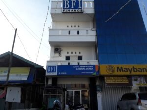 BFI Finance Simpang Empat