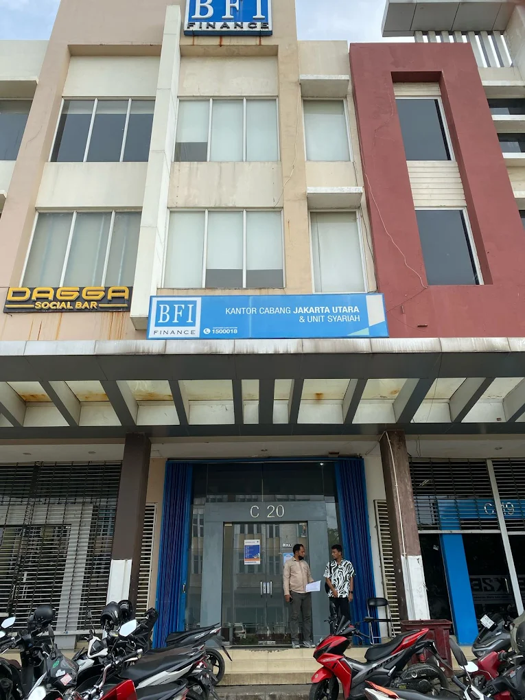 BFI Finance BFI Finance Kelapa Gading