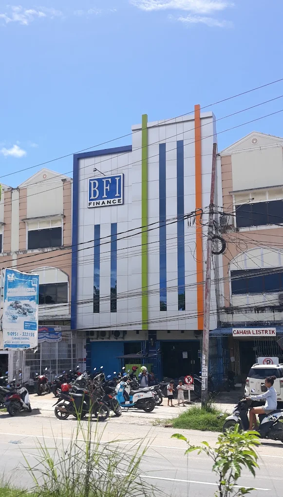 Kantor BFI Finance Sorong Jl Basuki Rahmat KM 8