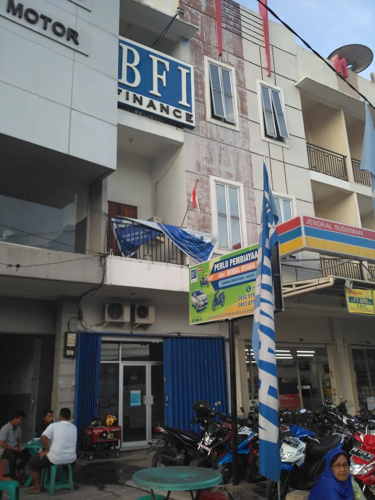 BFI Finance Kapuas