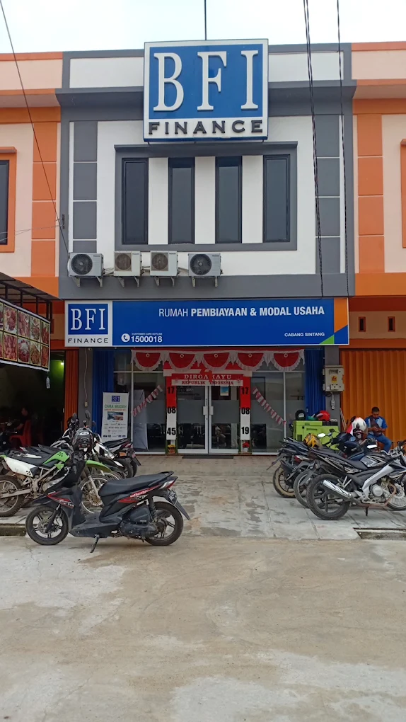 BFI Finance Sintang